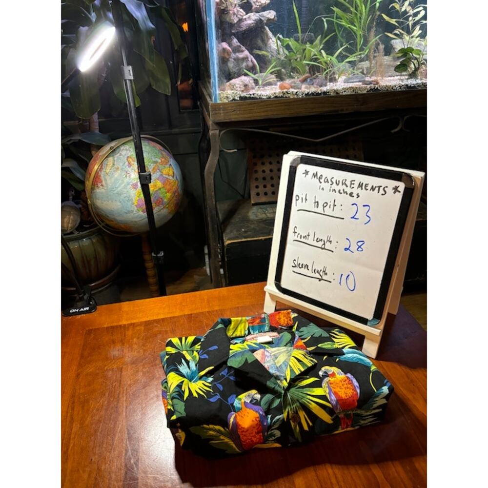 VTG Hawaiian shirt button up short sleeve tropical jungle leaves and parrots L - Picture 7 of 7